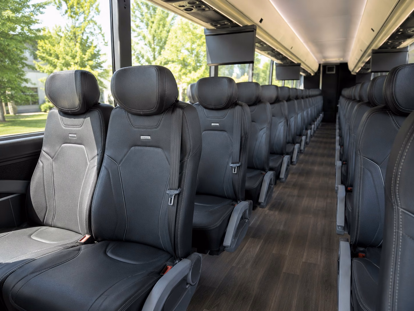 charter buses for valdosta corporate retreats dinners and team building events