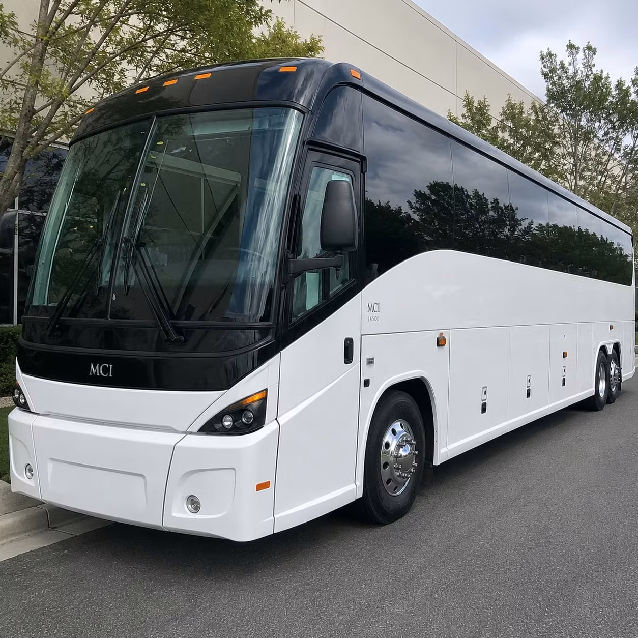 daily commuter shuttle services for valdosta s largest employers