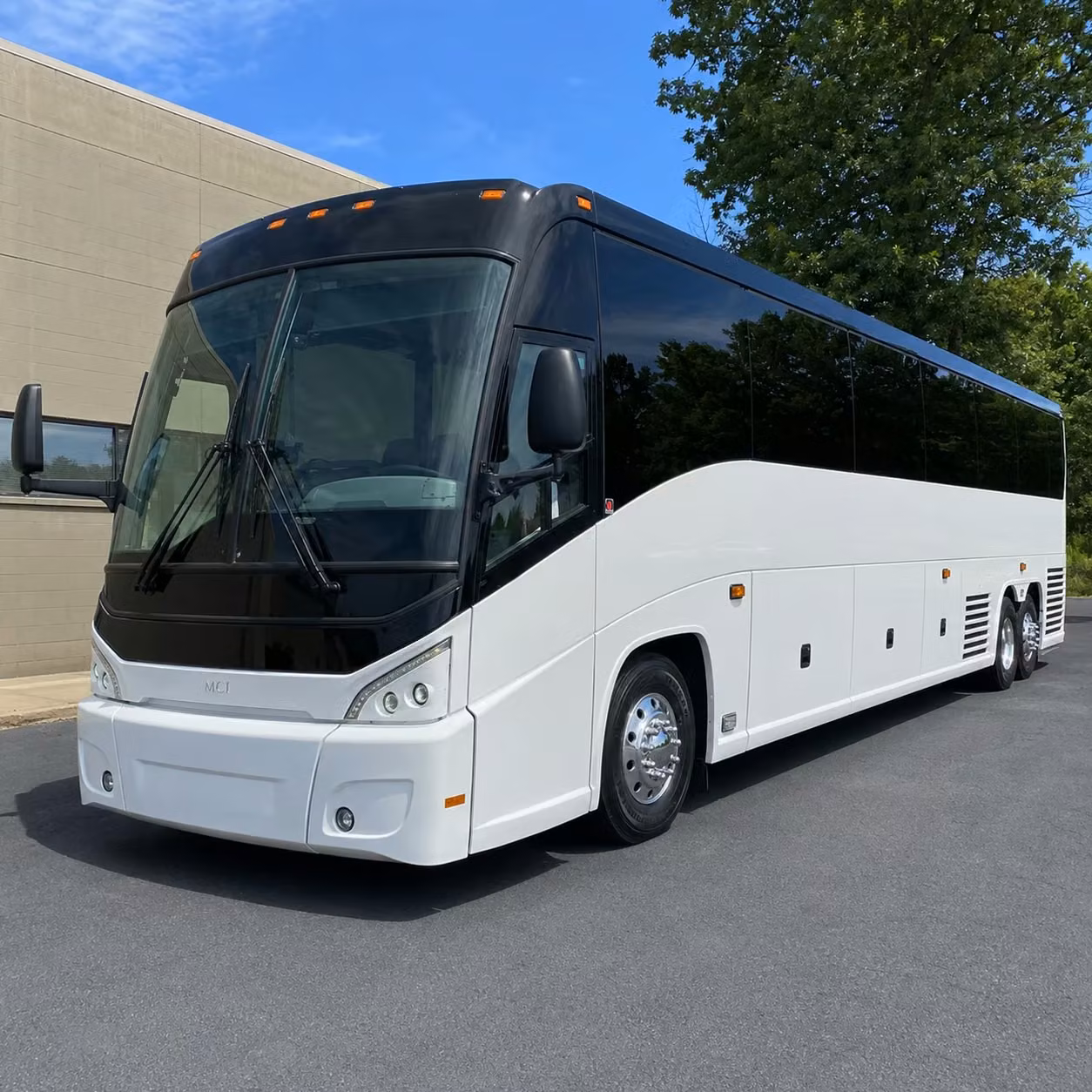long distance bus rentals from valdosta to florida are easy to book with valdostacharterbuscompany com