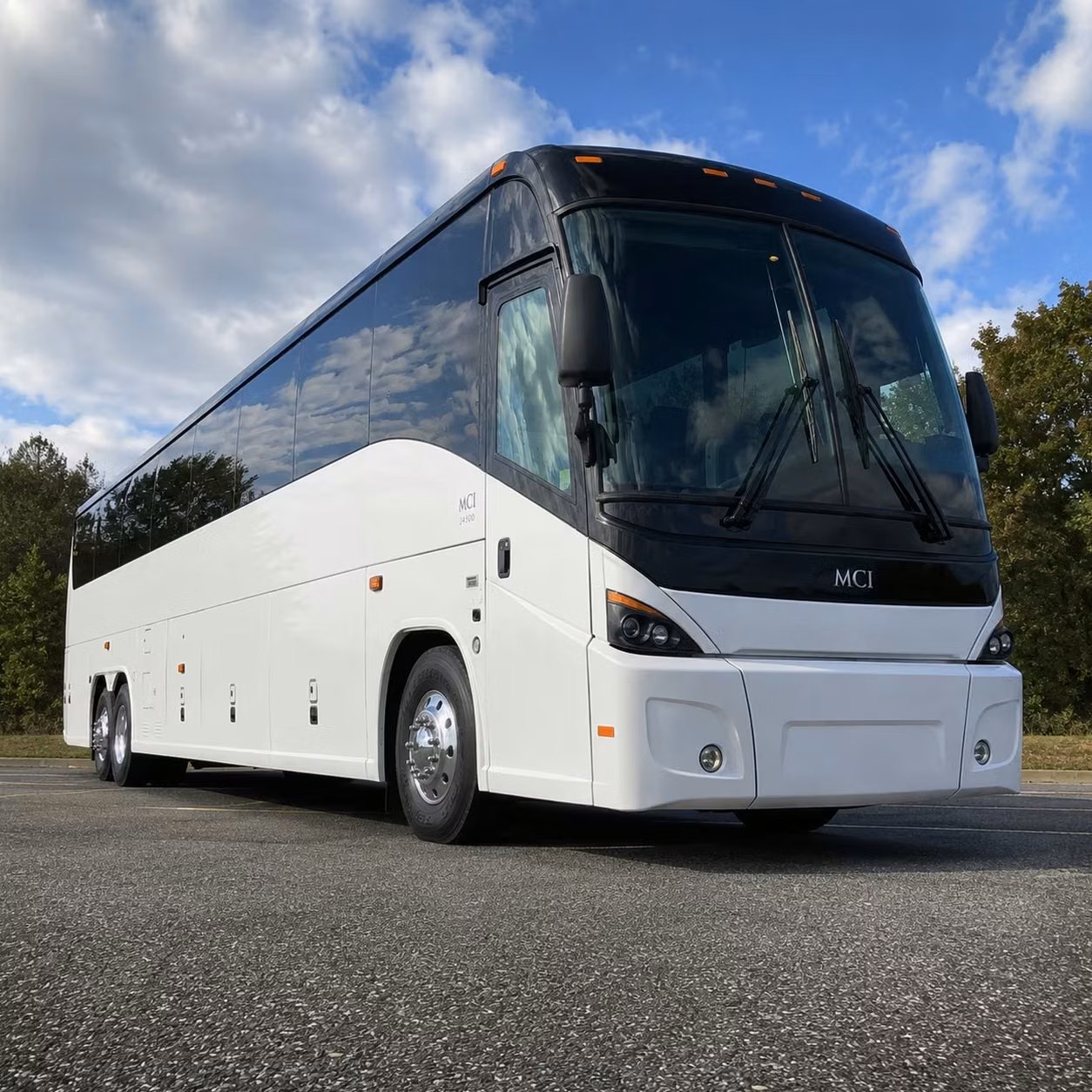 moody air force base contractor and civilian employee shuttles