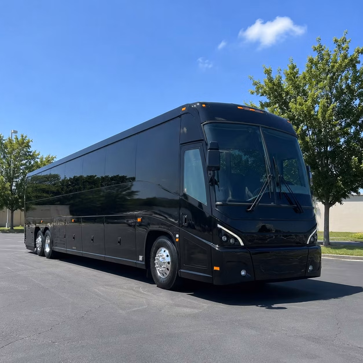 valdosta charter bus rental exterior